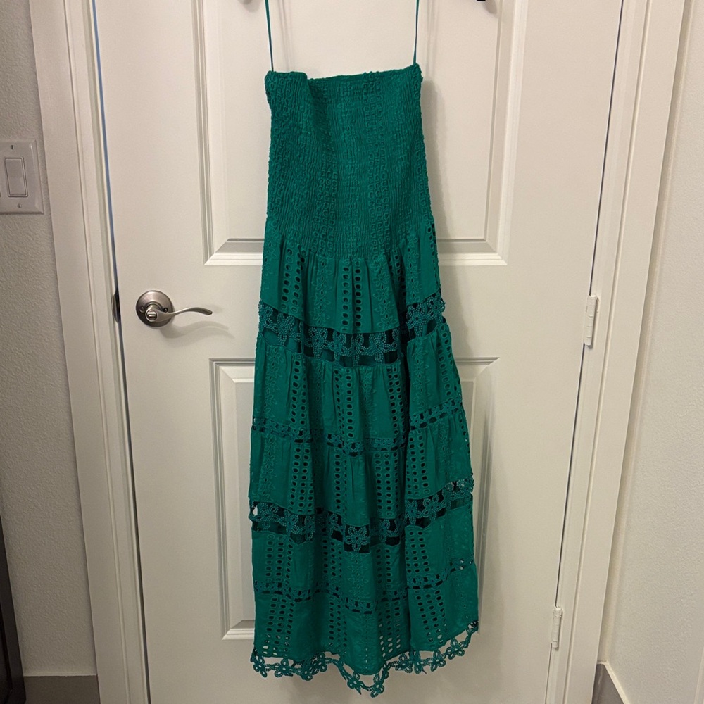 Chic Strapless Green Lace Dress
